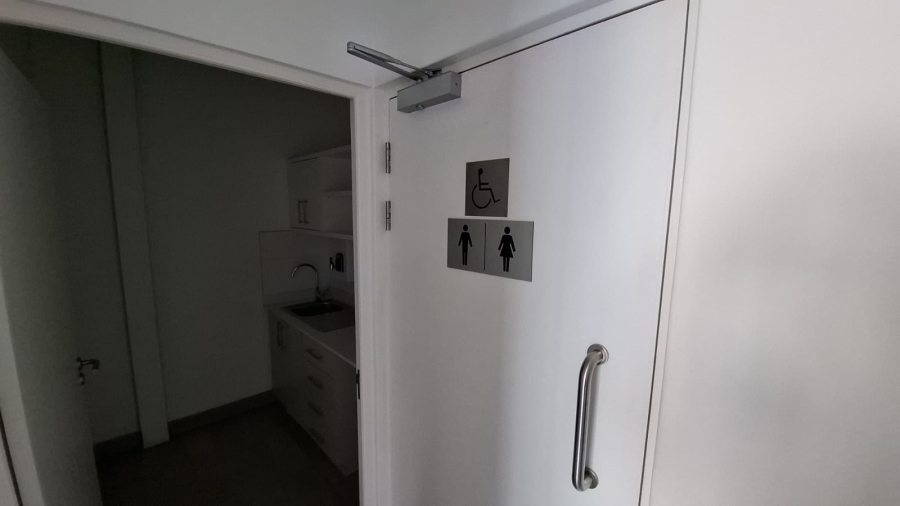 To Let commercial Property for Rent in Bonnie Brae Western Cape